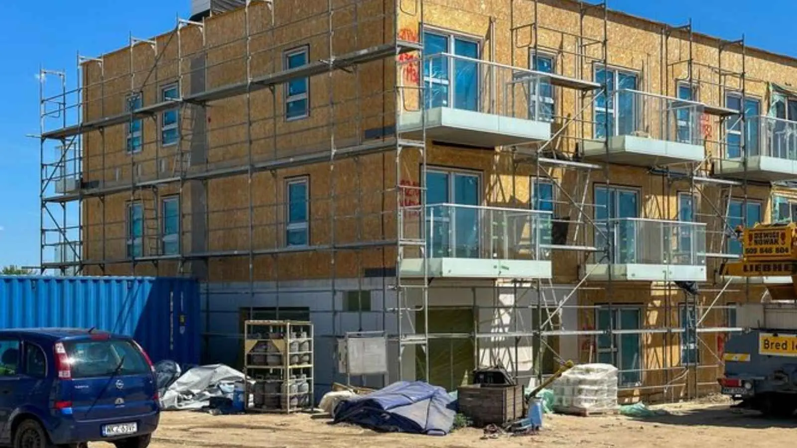 Przedszkole dla 400 dzieci z drewnianych modułów